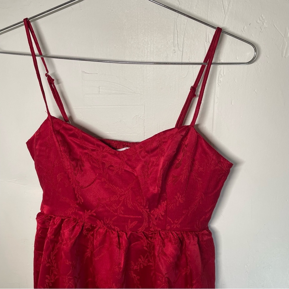 NWT Baltic Born Violetta Embossed Tiered Dress in deep Red​ - Picture 8 of 14